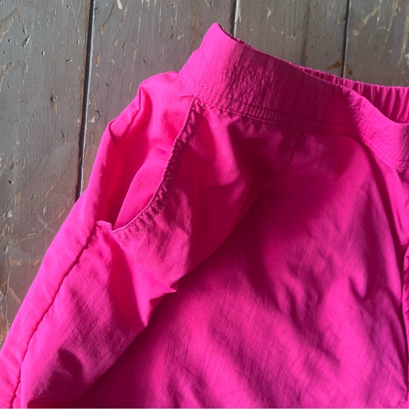 Lands’ End Built in Underwear Fly Front Pink Shorts - Picture 4 of 6